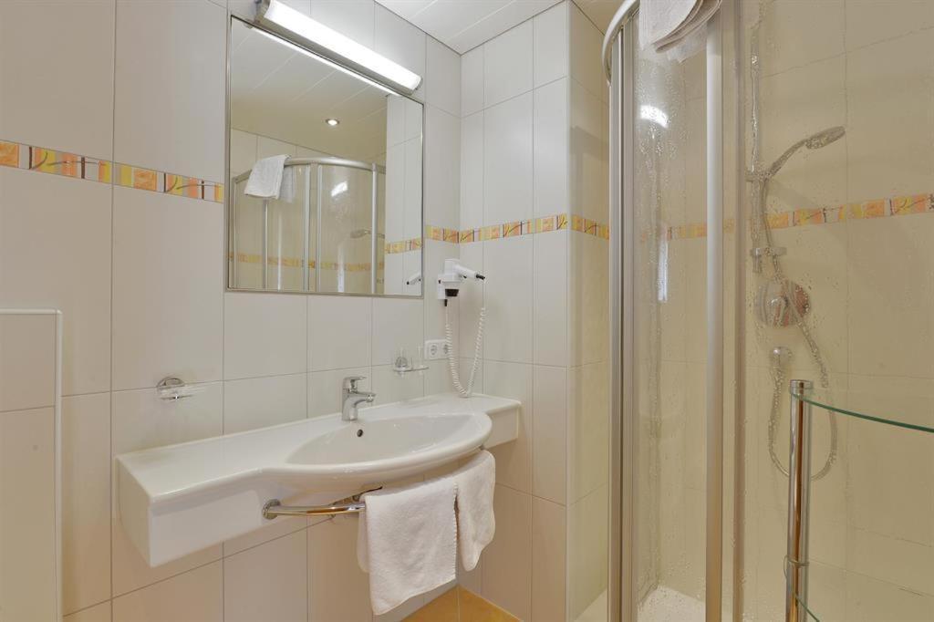 Bed & Breakfast Gaestehaus Hoamatl *